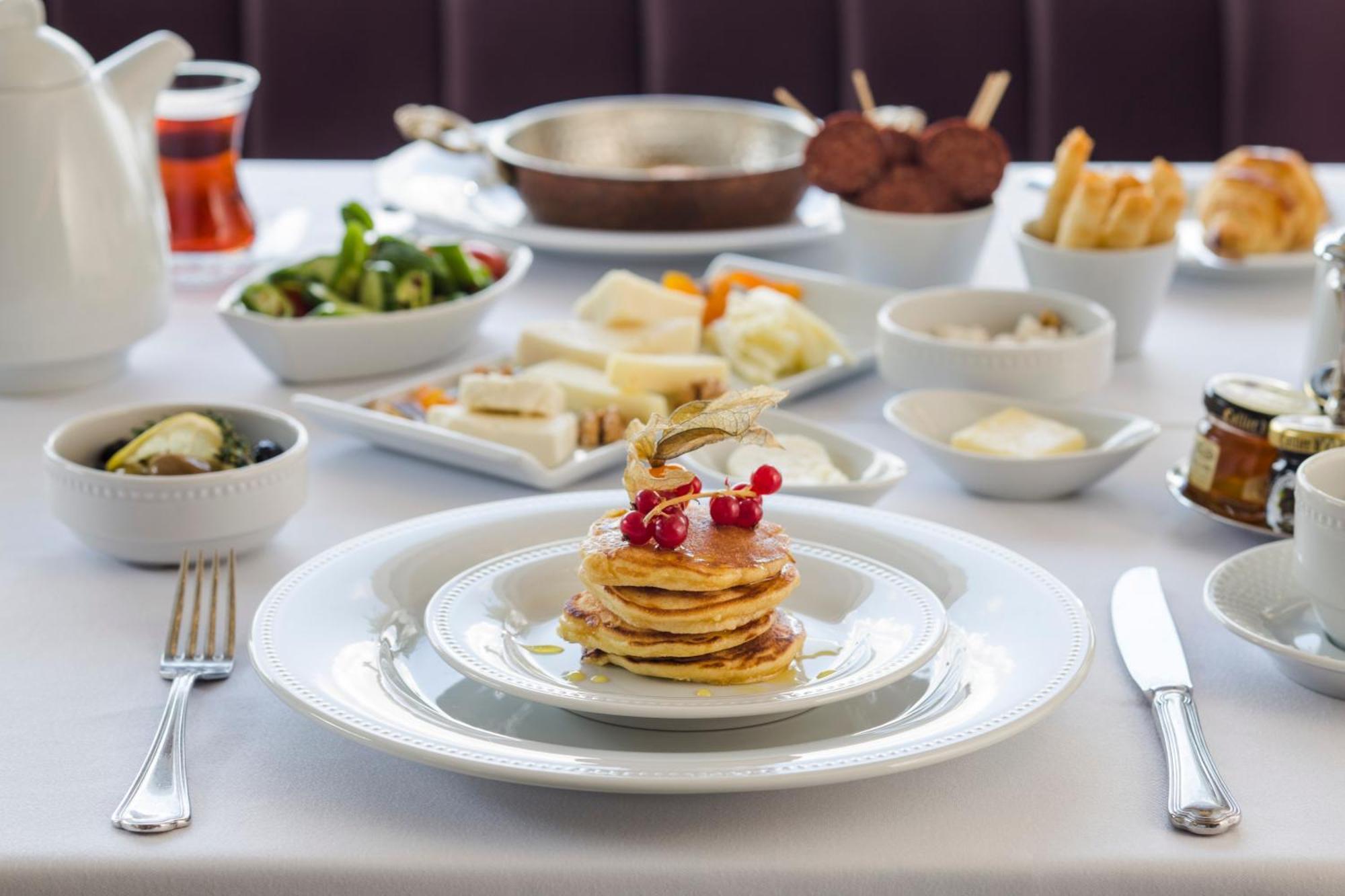 Bosphorus Palace Hotel Isztambul Kültér fotó