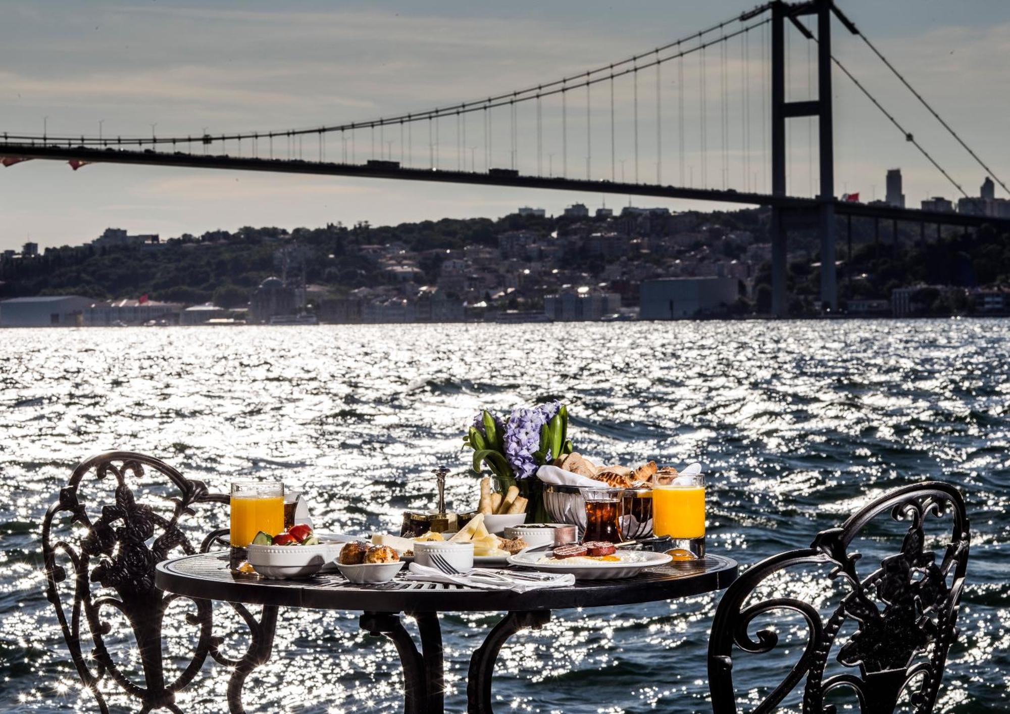 Bosphorus Palace Hotel Isztambul Kültér fotó